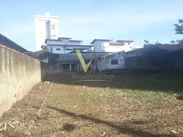 Casa com 520m² 2 quartos e 1 banheiro, à venda, no bairro Jundiaí em Anápolis