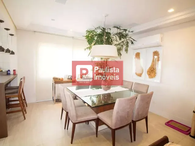Casa com 230m² 4 quartos e 5 banheiros, à venda, no bairro Brooklin Paulista em São Paulo