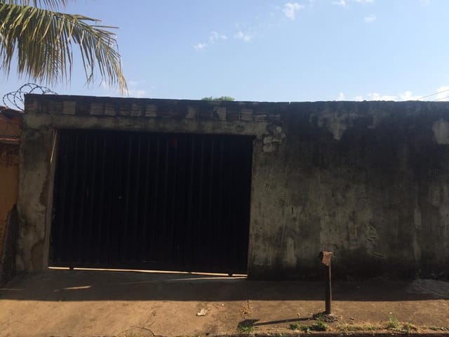 Foto do Casa - Casa com 3 dormitórios à venda, 113 m² por R$ 150.000,00 - Conjunto Pontal - Uberaba/MG | ZUCATO IMOBILIARIA LTDA