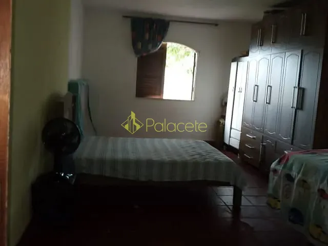 Casa com 640m² 3 quartos e 2 banheiros, à venda, no bairro Cidade Nova em Pindamonhangaba