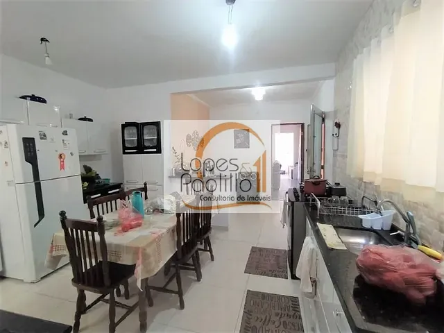Casa com 150m² 3 quartos e 3 banheiros, à venda, no bairro Jardim Maristela em Atibaia