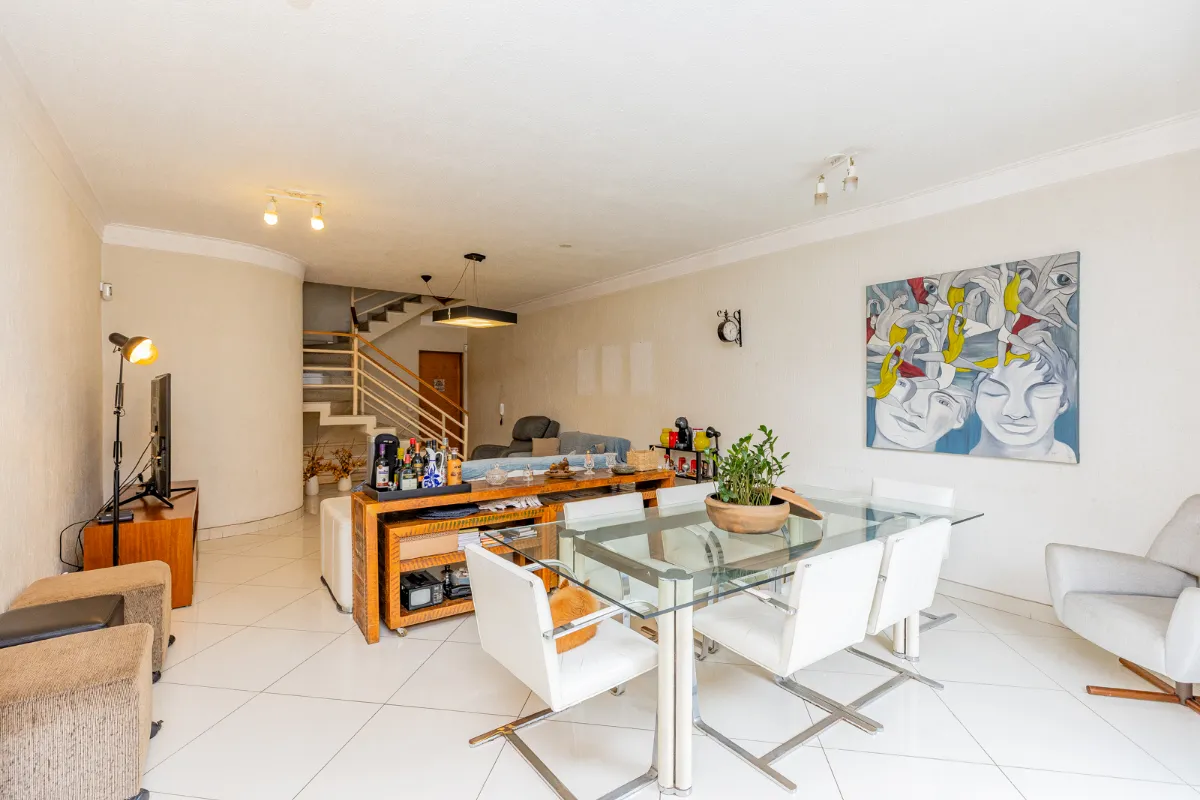 Casa para venda em Mirandópolis com 4 quartos, sendo 2 suítes, 214m²