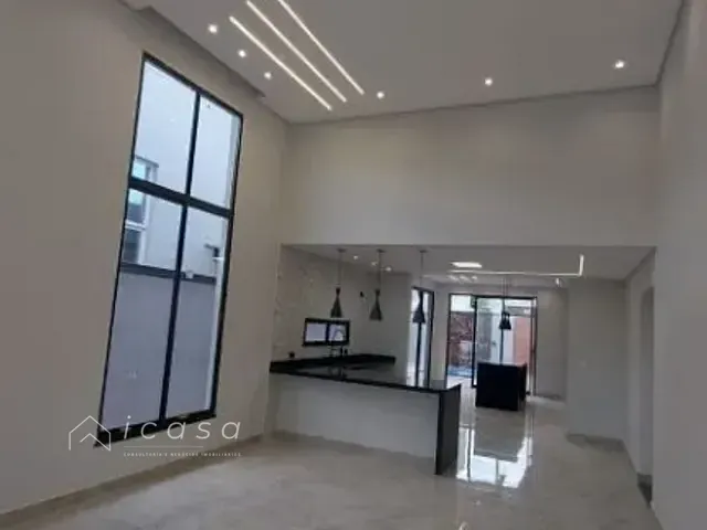 Casa com 300m² 3 quartos e 2 banheiros, à venda, no bairro Condomínio Ouro Ville em Taubaté