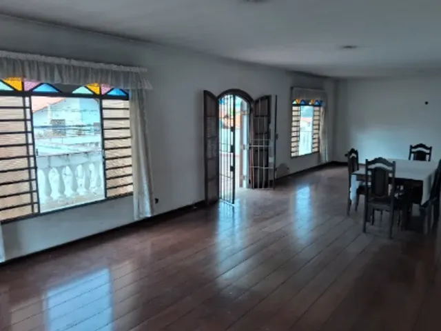 Casa 3 quartos e 2 banheiros, à venda, no bairro Parque Monte Alegre em Taboão da Serra