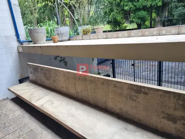 Casa 3 quartos e 4 banheiros, à venda, no bairro Chácara Monte Alegre em São Paulo