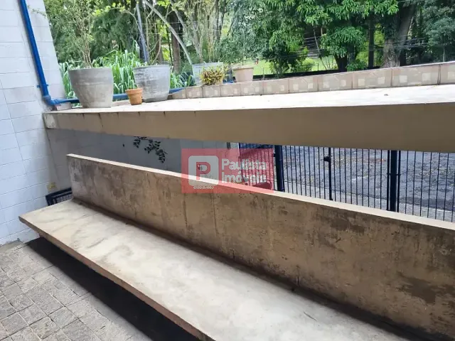Casa 3 quartos e 4 banheiros, à venda, no bairro Chácara Monte Alegre em São Paulo