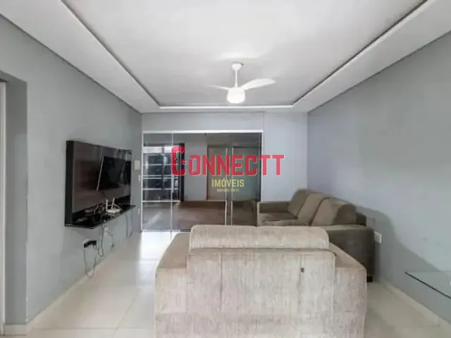 Casa com 160m² 2 quartos e 1 banheiro, à venda, no bairro Jardim Cristo Redentor em Ribeirão Preto