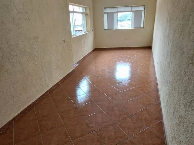 Casa 3 quartos e 2 banheiros, à venda, no bairro km 18 em Osasco