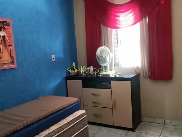 Casa com 300m², à venda, no bairro Residencial Ouro Verde em Pindamonhangaba
