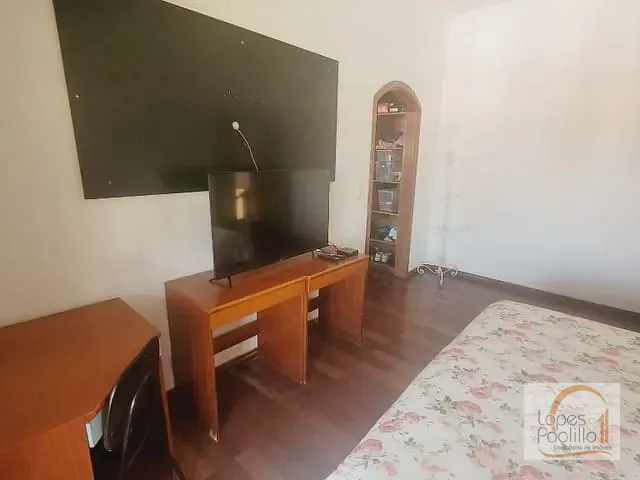 Casa com 1080m² 3 quartos e 2 banheiros, para alugar, no bairro Jardim Itaperi em Atibaia