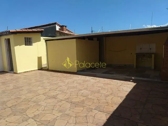 Casa com 250m² 3 quartos e 2 banheiros, à venda, no bairro Flor do Vale em Tremembé