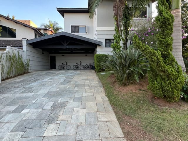 Casa com 779m² 4 quartos e 6 banheiros, à venda, no bairro Alphaville Residencial Zero em Barueri