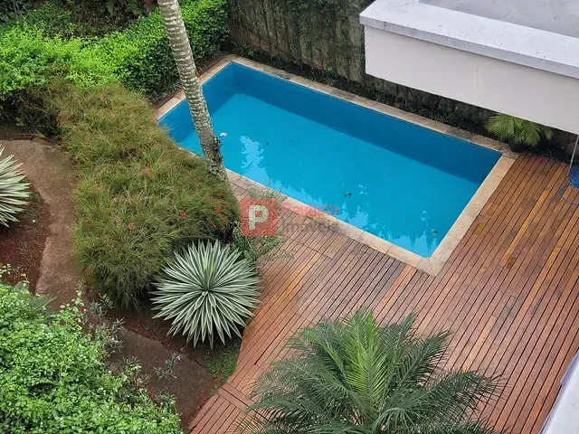 Casa com 670m² 4 quartos e 6 banheiros, à venda, no bairro Jardim Petrópolis em São Paulo