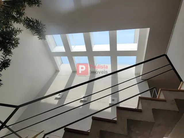 Casa com 670m² 4 quartos e 6 banheiros, à venda, no bairro Jardim Petrópolis em São Paulo