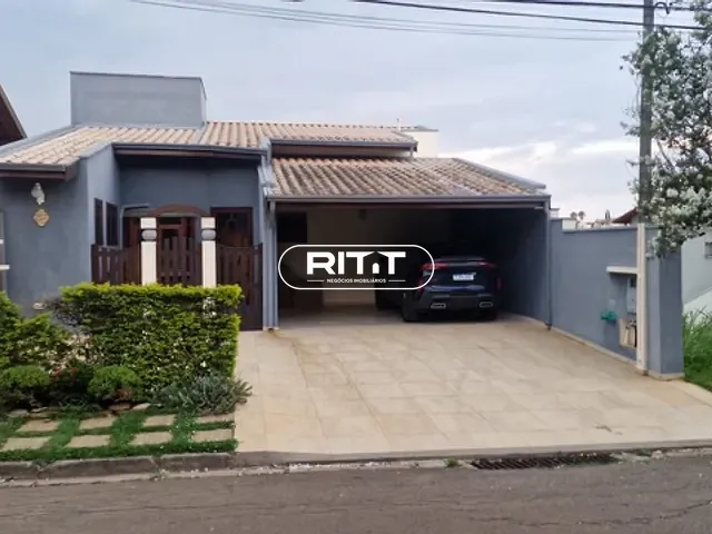 Casa com 250m² 3 quartos e 5 banheiros, para alugar, no bairro Roncáglia em Valinhos