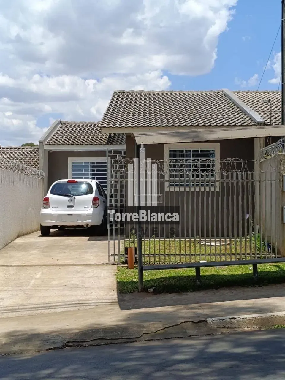 Casa, 2 quartos, 52 m² - Foto 1