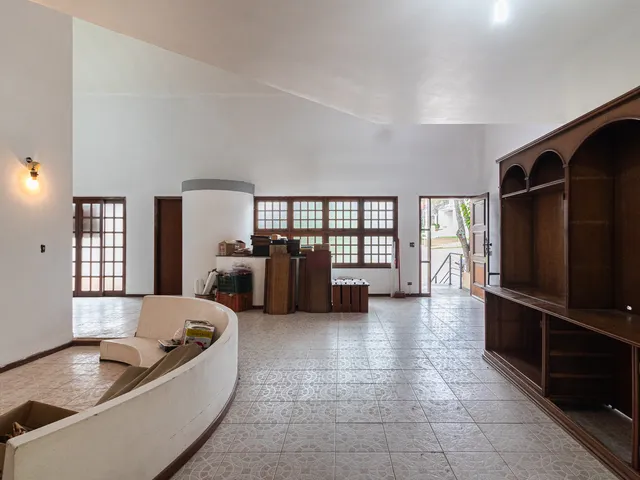Casa 4 quartos e 7 banheiros, à venda, no bairro Alphaville em Santana de Parnaíba