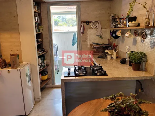 Casa com 500m² 5 quartos e 6 banheiros, à venda, no bairro Jardim Cordeiro em São Paulo