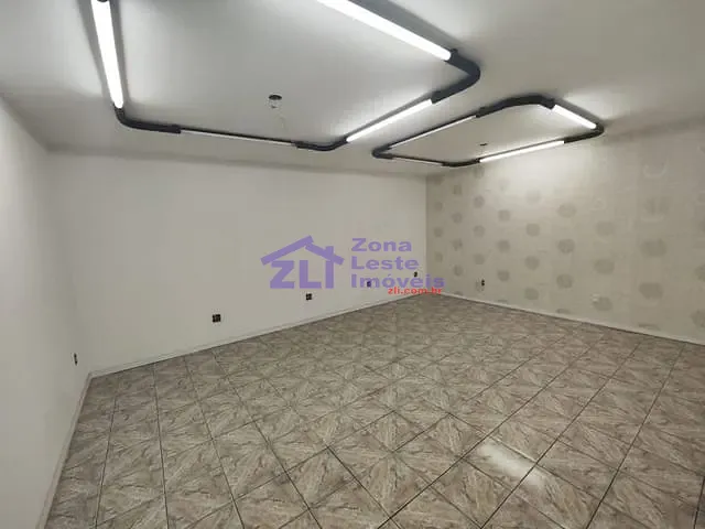 Casa com 150m² 3 quartos e 1 banheiro, para alugar, no bairro Vila Ivone em São Paulo