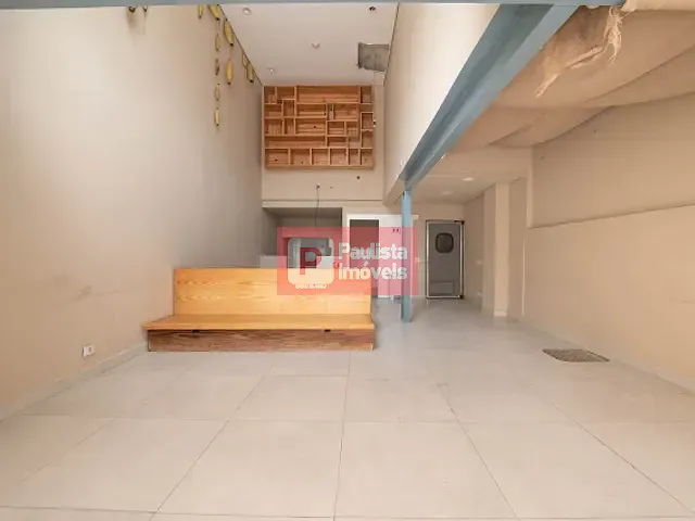 Casa à venda, no bairro Vila Nova Conceição em São Paulo