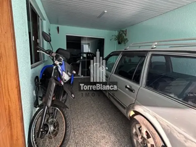 Casa com 288m² 3 quartos e 2 banheiros, à venda, no bairro Uvaranas em Ponta Grossa