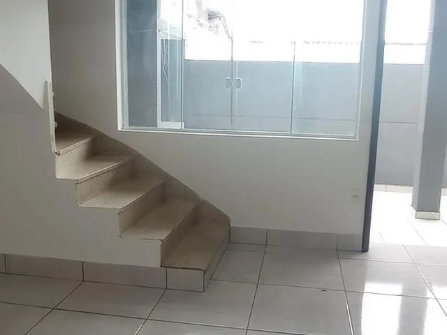 Casa com 70m² 2 quartos e 1 banheiro, para alugar, no bairro Parque São George em Cotia