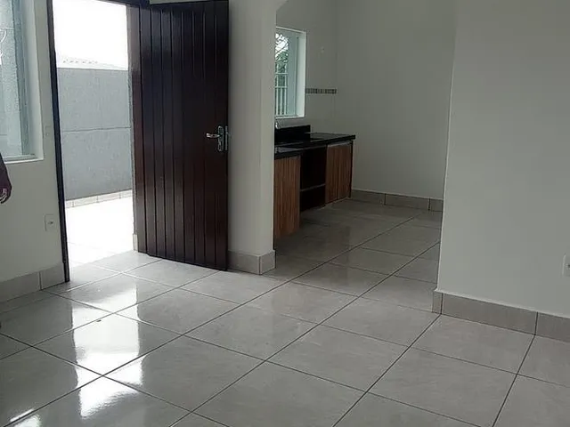 Casa com 70m² 2 quartos e 1 banheiro, para alugar, no bairro Parque São George em Cotia