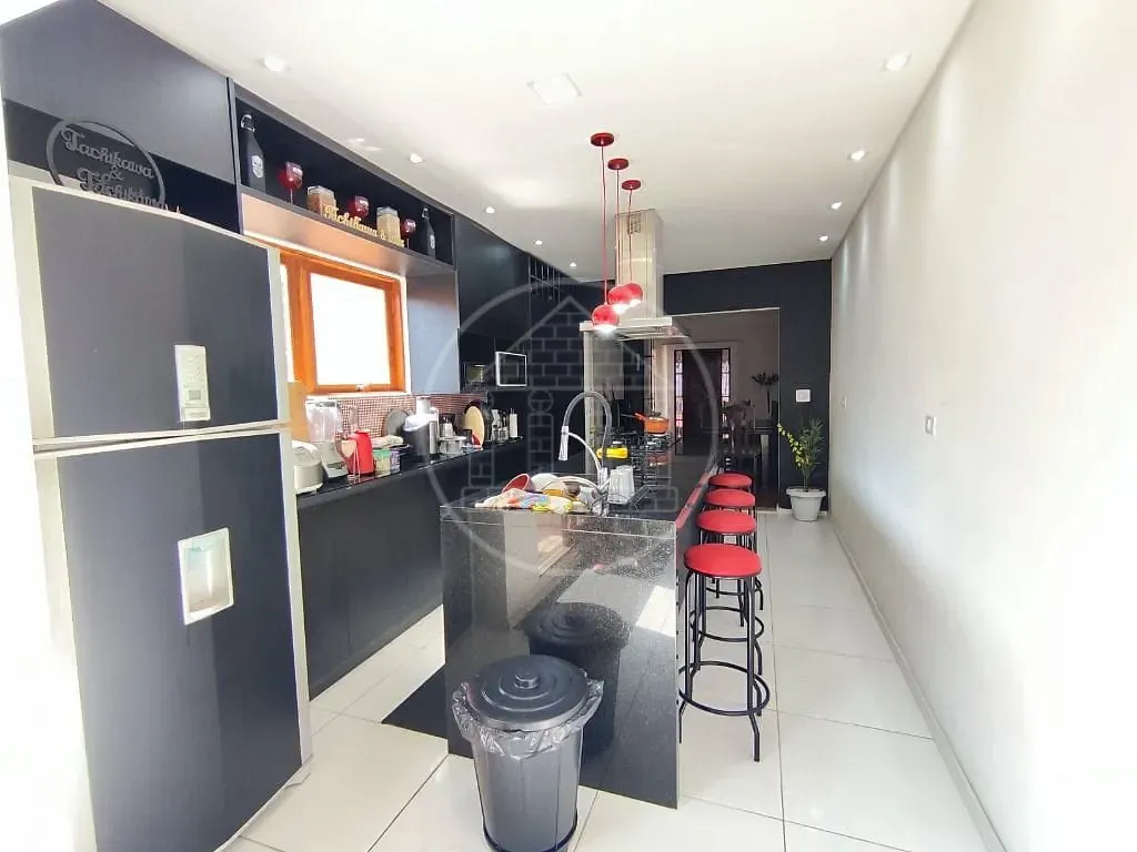 Casa, 3 quartos, 220 m² - Foto 9