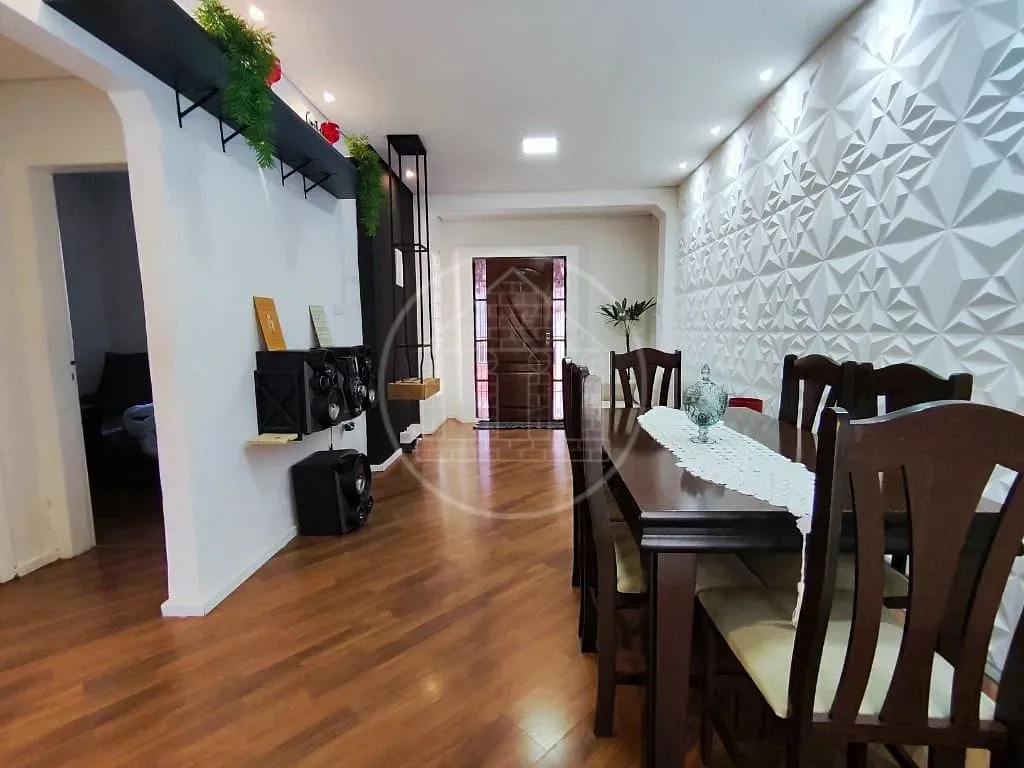 Casa, 3 quartos, 220 m² - Foto 3