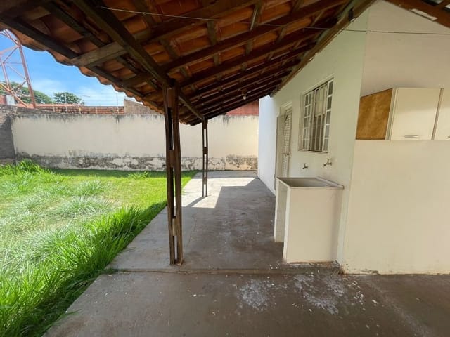 Foto do Casa - Casa com 2 dormitórios à venda, 72 m² por R$ 180.000,00 - Conjunto Pontal - Uberaba/MG | ZUCATO IMOBILIARIA LTDA