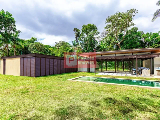Casa 5 quartos e 6 banheiros, à venda, no bairro Chácara Flora em São Paulo