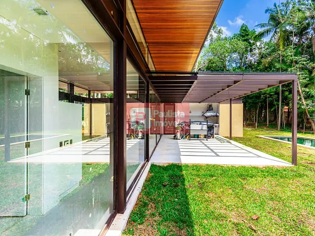Casa 5 quartos e 6 banheiros, à venda, no bairro Chácara Flora em São Paulo