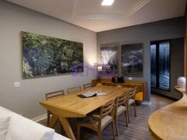 Casa com 250m² 3 quartos e 2 banheiros, para alugar, no bairro Mooca em São Paulo
