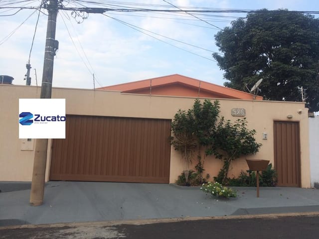 Foto do Casa - Casa à venda 3 Quartos, 1 Suite, 283M², Fabrício, Uberaba - MG | ZUCATO IMOBILIARIA LTDA