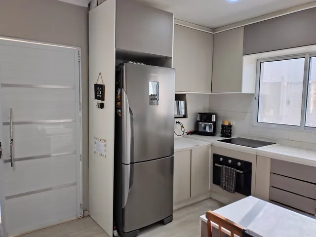 Casa com 110m² 3 quartos e 3 banheiros, à venda, no bairro Água Espraiada (Caucaia do Alto) em Cotia