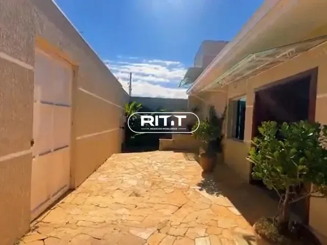 Casa com 620m² 3 quartos e 7 banheiros, à venda, no bairro Vila Sônia (Sousas) em Campinas