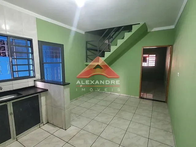 Casa com 125m² 4 quartos e 2 banheiros, à venda, no bairro Residencial Armando Moreira Righi em São José dos Campos