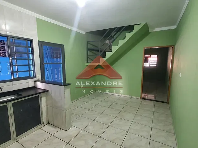 Casa com 125m² 4 quartos e 2 banheiros, à venda, no bairro Residencial Armando Moreira Righi em São José dos Campos