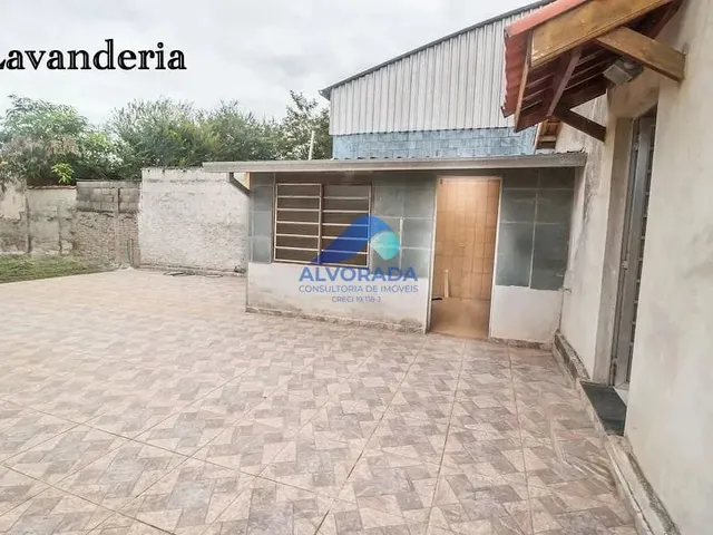 Casa com 450m² 5 quartos e 2 banheiros, à venda, no bairro Eugênio de Melo em São José Dos Campos