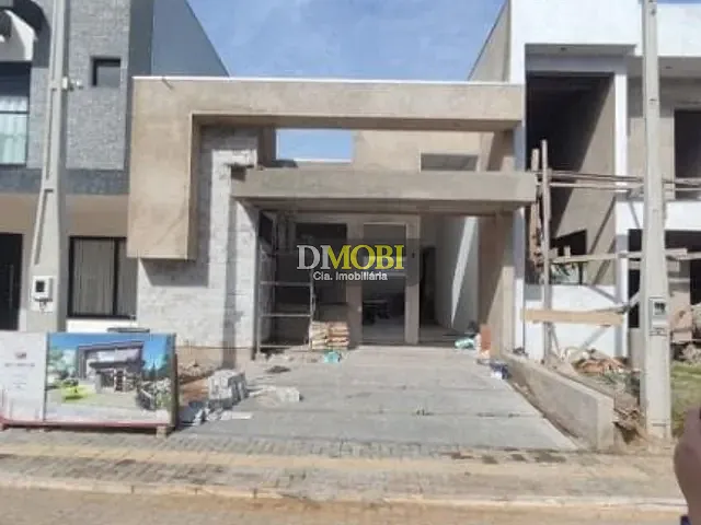 Casa com 100m² 3 quartos e 1 banheiro, à venda, no bairro Vale Ville em Gravataí