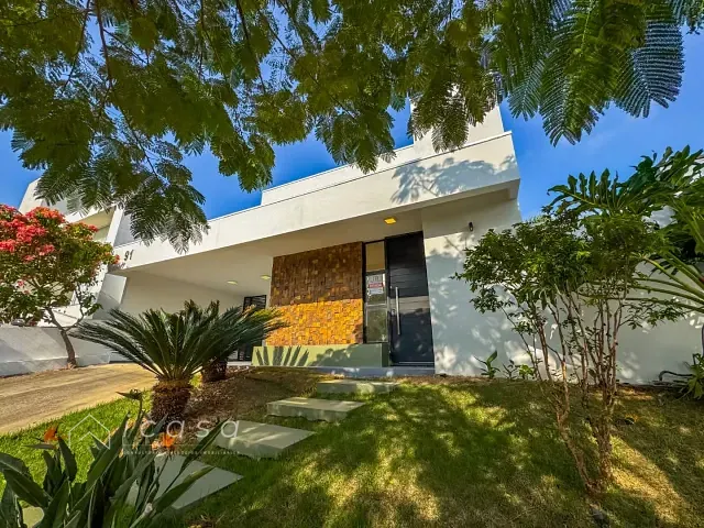 Casa com 300m² 2 quartos e 3 banheiros, à venda, no bairro Condomínio Terras do Vale em Caçapava