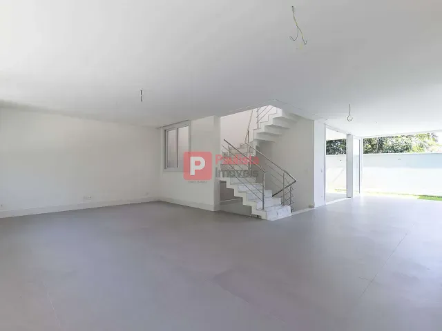 Casa 4 quartos e 5 banheiros, à venda, no bairro Jardim dos Estados em São Paulo