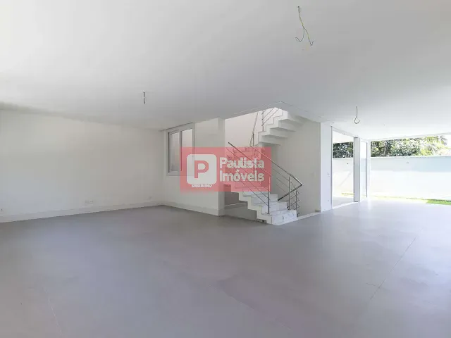 Casa 4 quartos e 5 banheiros, à venda, no bairro Jardim dos Estados em São Paulo