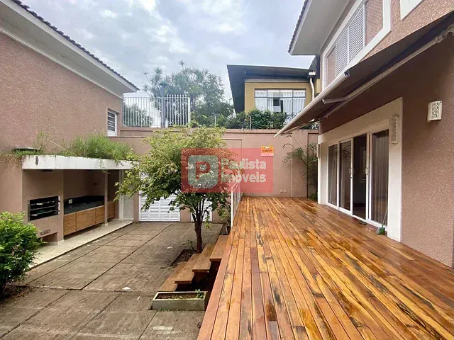 Casa com 300m² 5 quartos e 7 banheiros, à venda, no bairro Jardim Novo Mundo em São Paulo