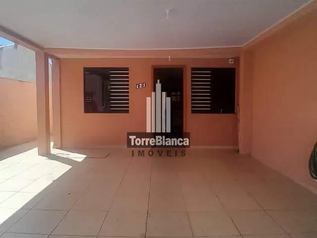 Casa com 132m² 3 quartos e 1 banheiro, à venda, no bairro Boa Vista em Ponta Grossa