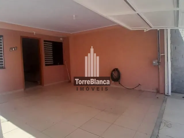 Casa com 132m² 3 quartos e 1 banheiro, à venda, no bairro Boa Vista em Ponta Grossa