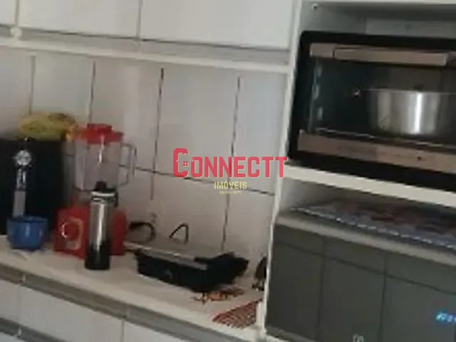 Casa com 204m² 2 quartos e 2 banheiros, à venda, no bairro Jardim Joaquim Procópio de Araújo Ferraz em Ribeirão Preto