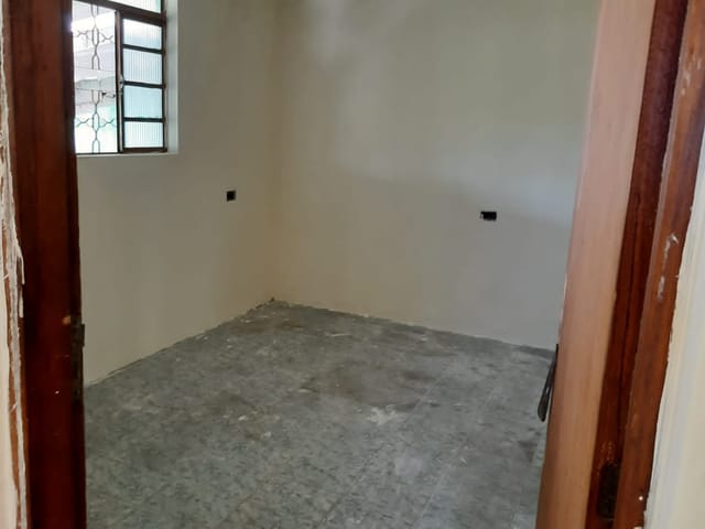 Casa com 1000m² 2 quartos e 1 banheiro, à venda, no bairro Campinas em Pindamonhangaba