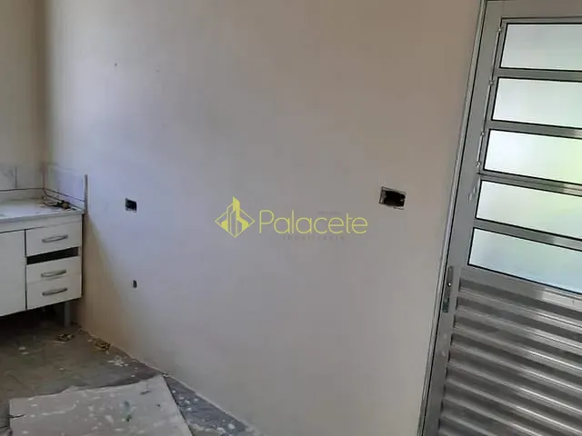 Casa com 1000m² 2 quartos e 1 banheiro, à venda, no bairro Campinas em Pindamonhangaba