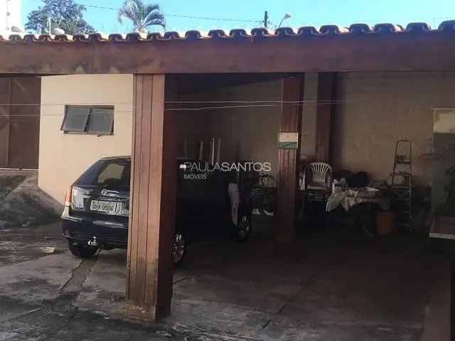 Casa com 357m² 2 quartos e 1 banheiro, à venda, no bairro Jardim Refúgio em Sorocaba